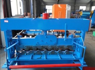 全自动压瓦机35-125-750成型机辊轧成型的压型板，